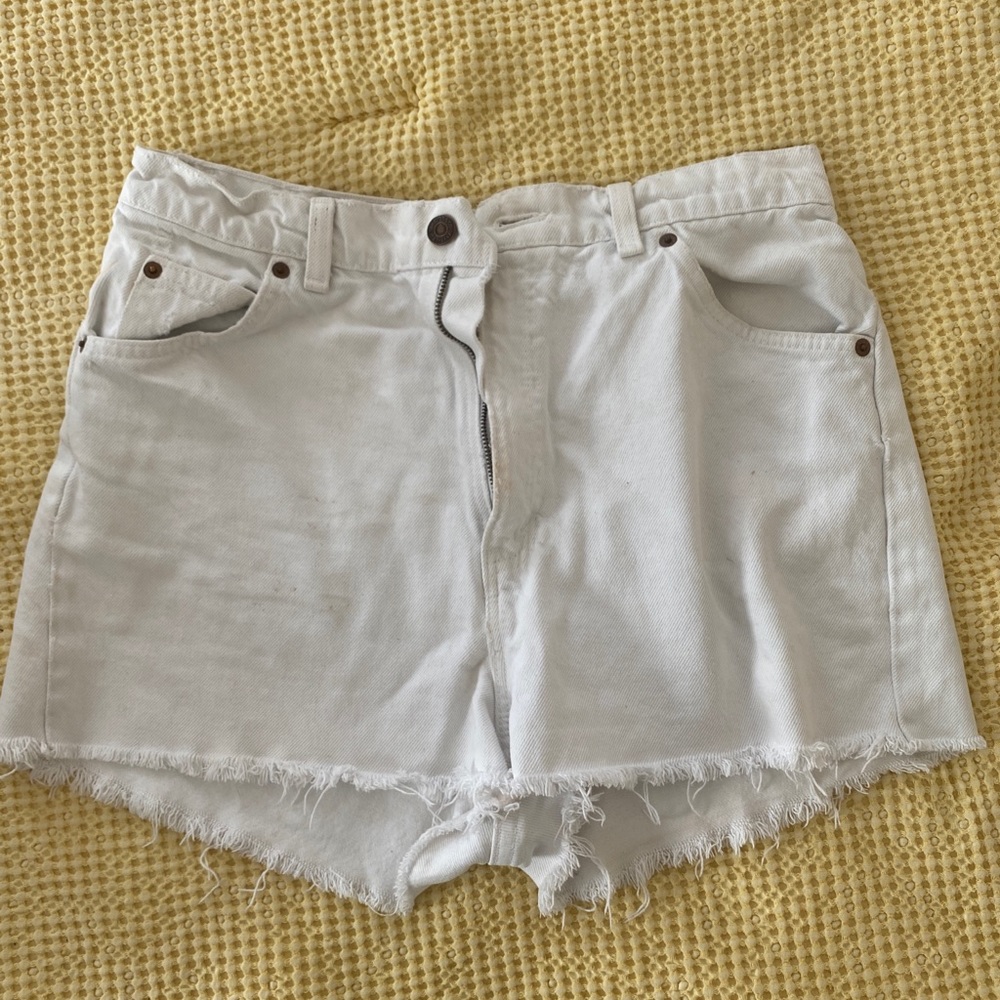 Vintage Levi High Waisted Shorts